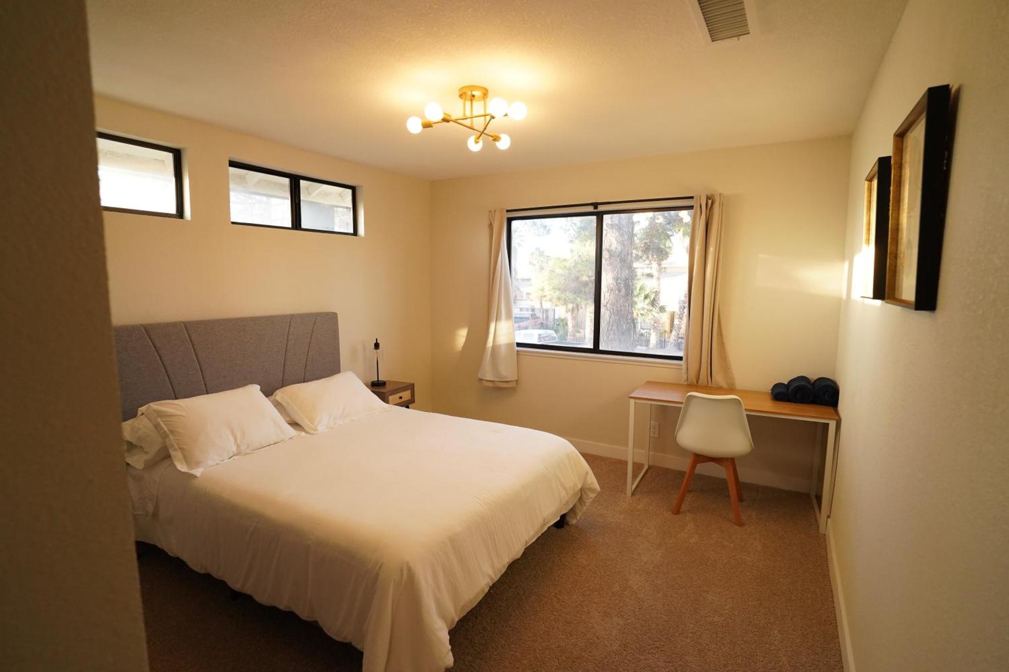 Villa 5min To Strip Newly Renovated Luxury With Pool Las Vegas