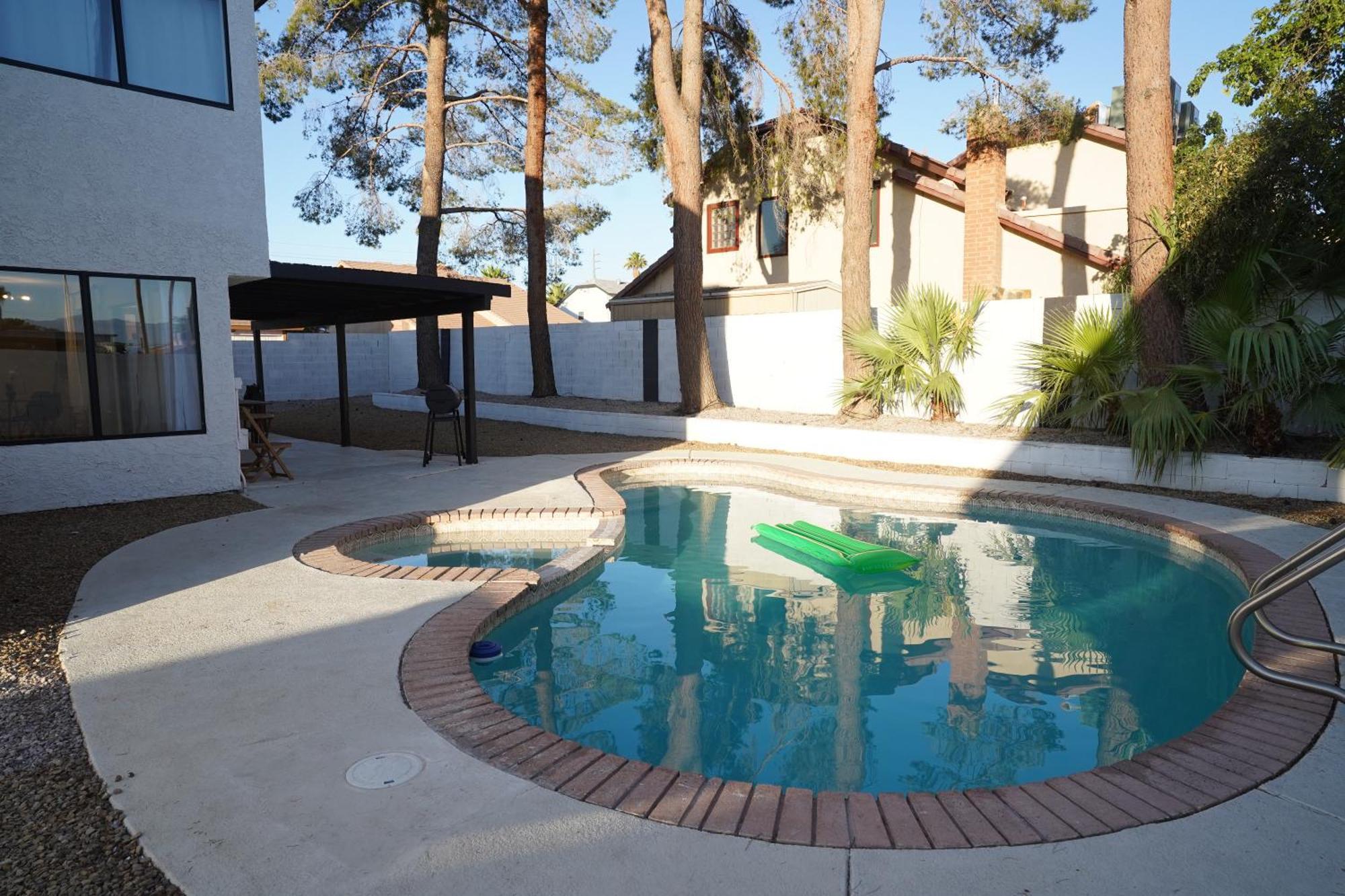 Villa 5min To Strip Newly Renovated Luxury With Pool *