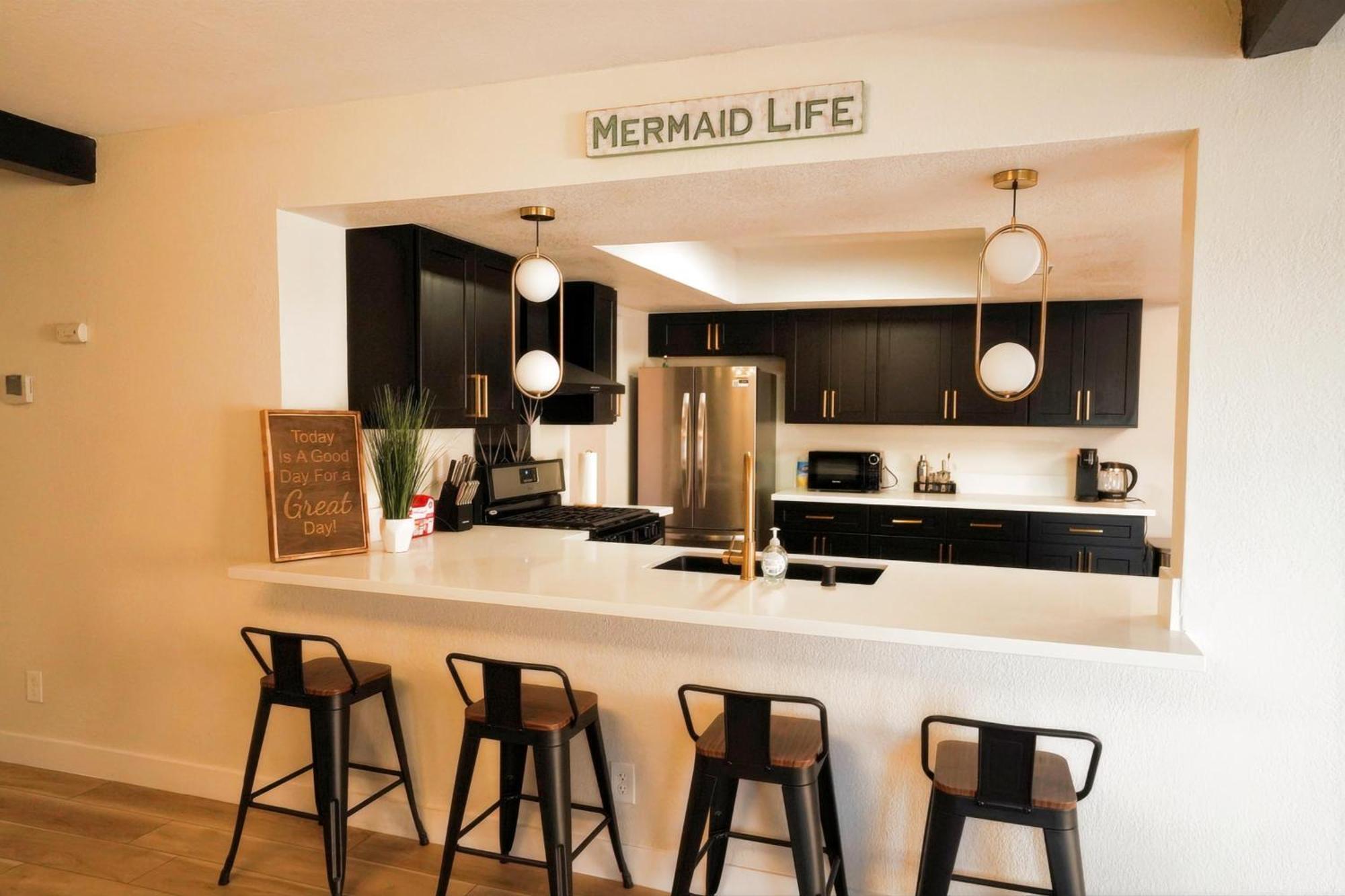 5min To Strip Newly Renovated Luxury With Pool *