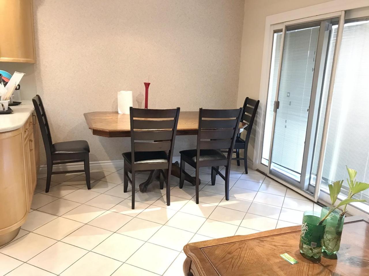 Comfortable Big Bedroom In The House For Rent-03 Las Vegas