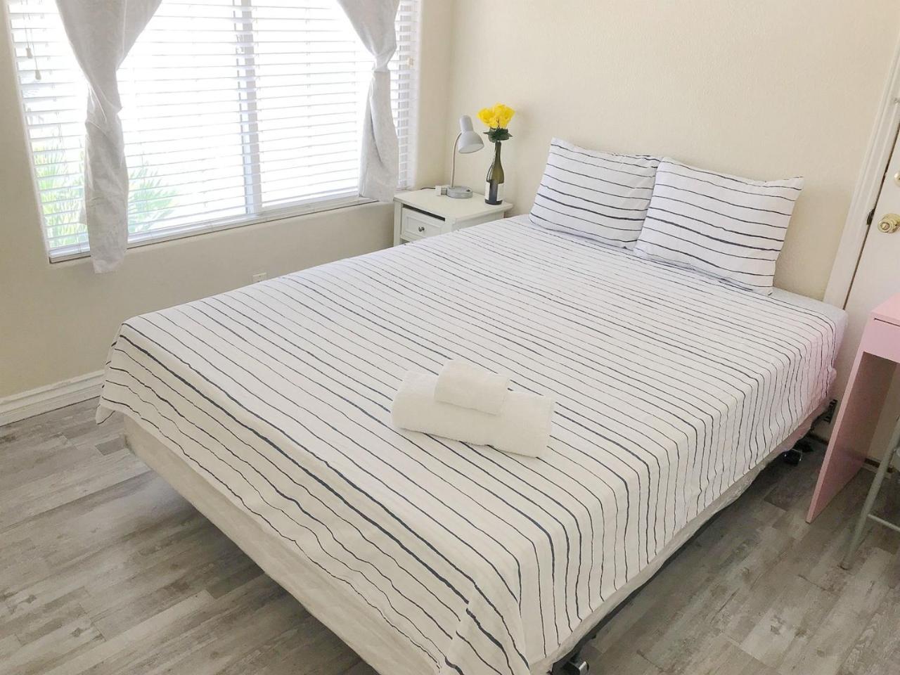 Séjour chez l'habitant Comfortable Big Bedroom In The House For Rent-03