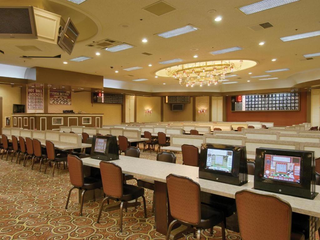 Sam's Town And Gambling Hall 3*