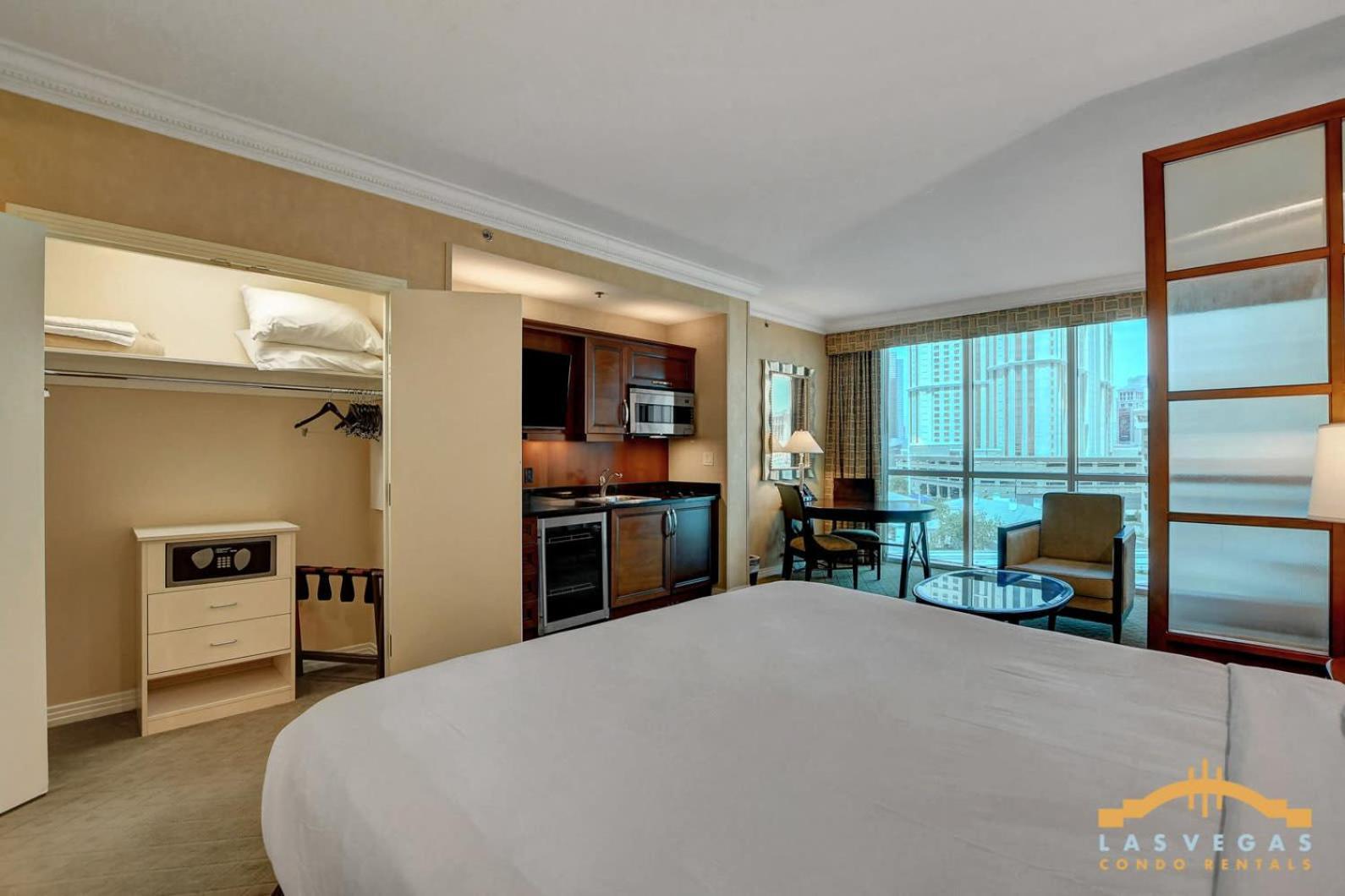 Mgm Signature-04-611 Strip View Jacuzzi Holiday home *