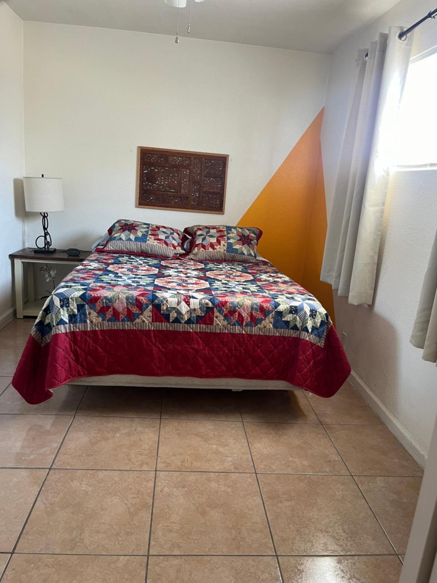 Rest In Vegas Apartment