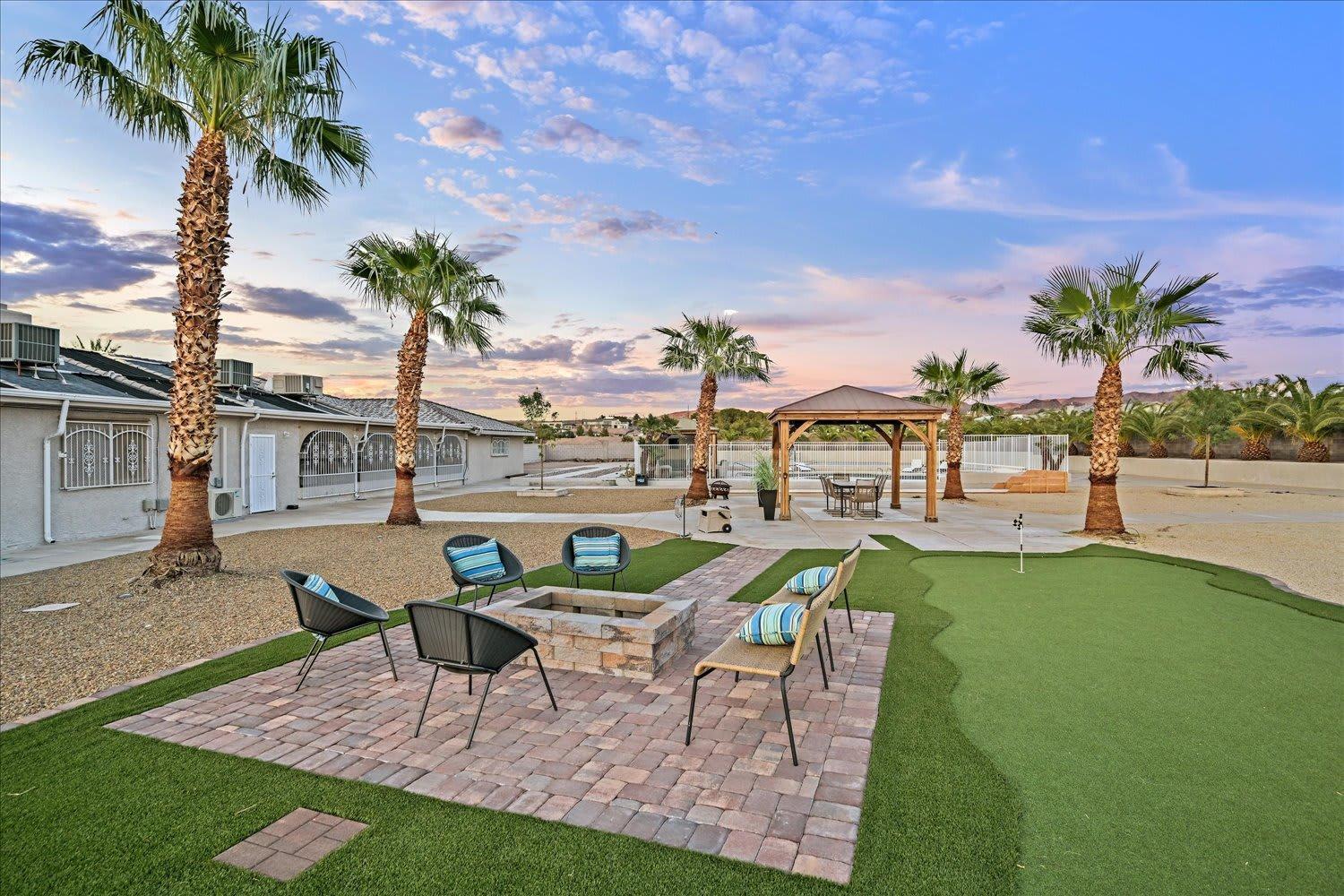 High-end 5 Bedroom W Pool, Gym, Hot Tub, Games Las Vegas