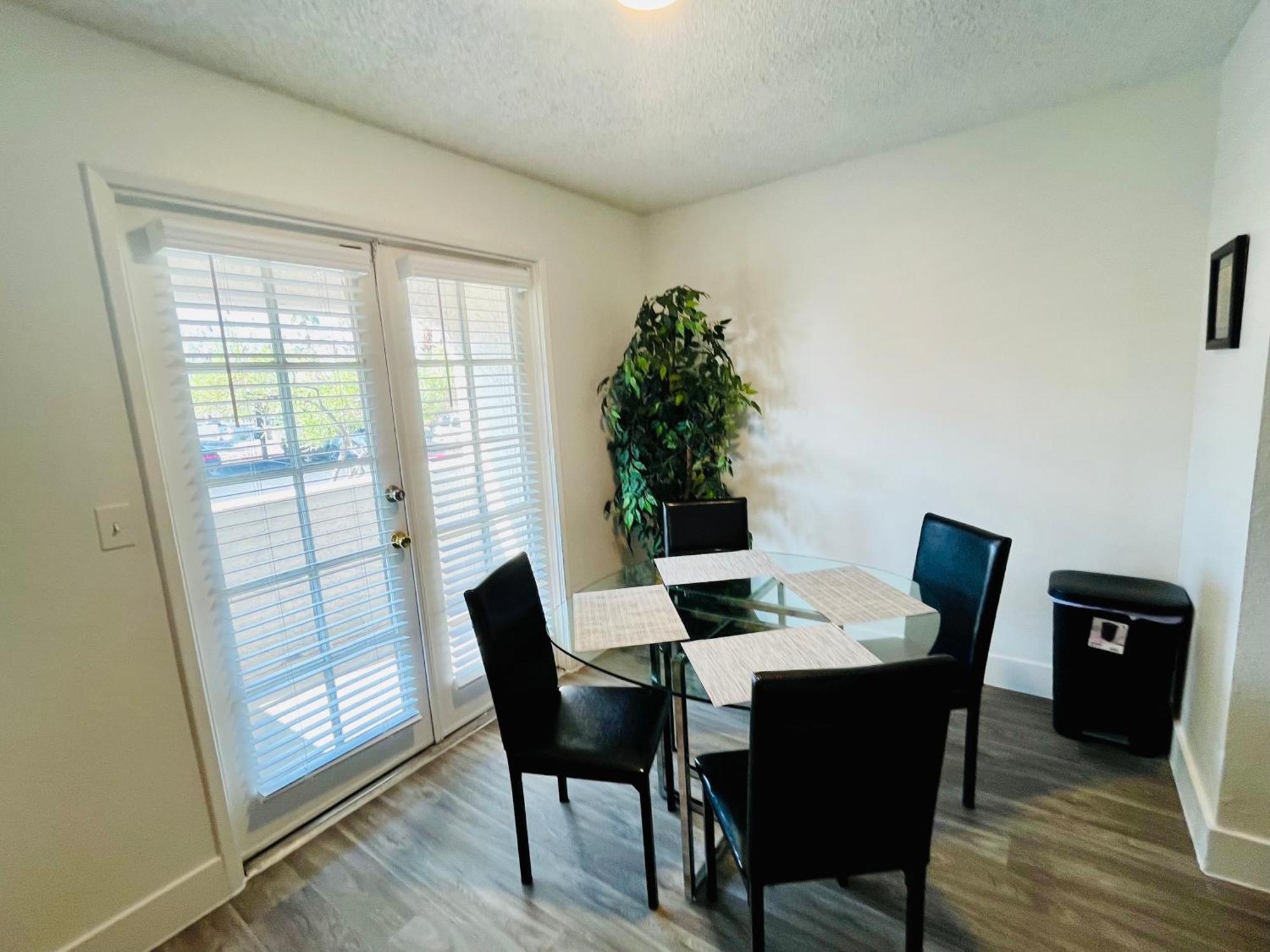 Apartment Cute 2 Bedroom 2 Bath 2 Mile Strip5 Las Vegas