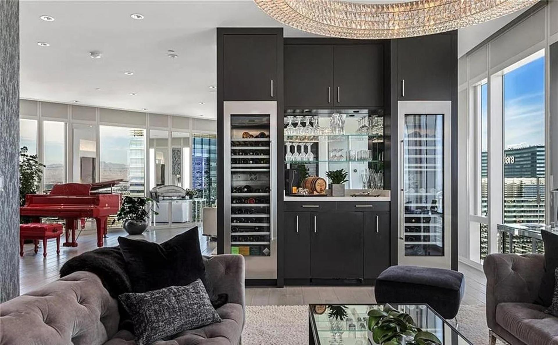 Lavish High-floor Penthouse With Panoramic Views Apartment *