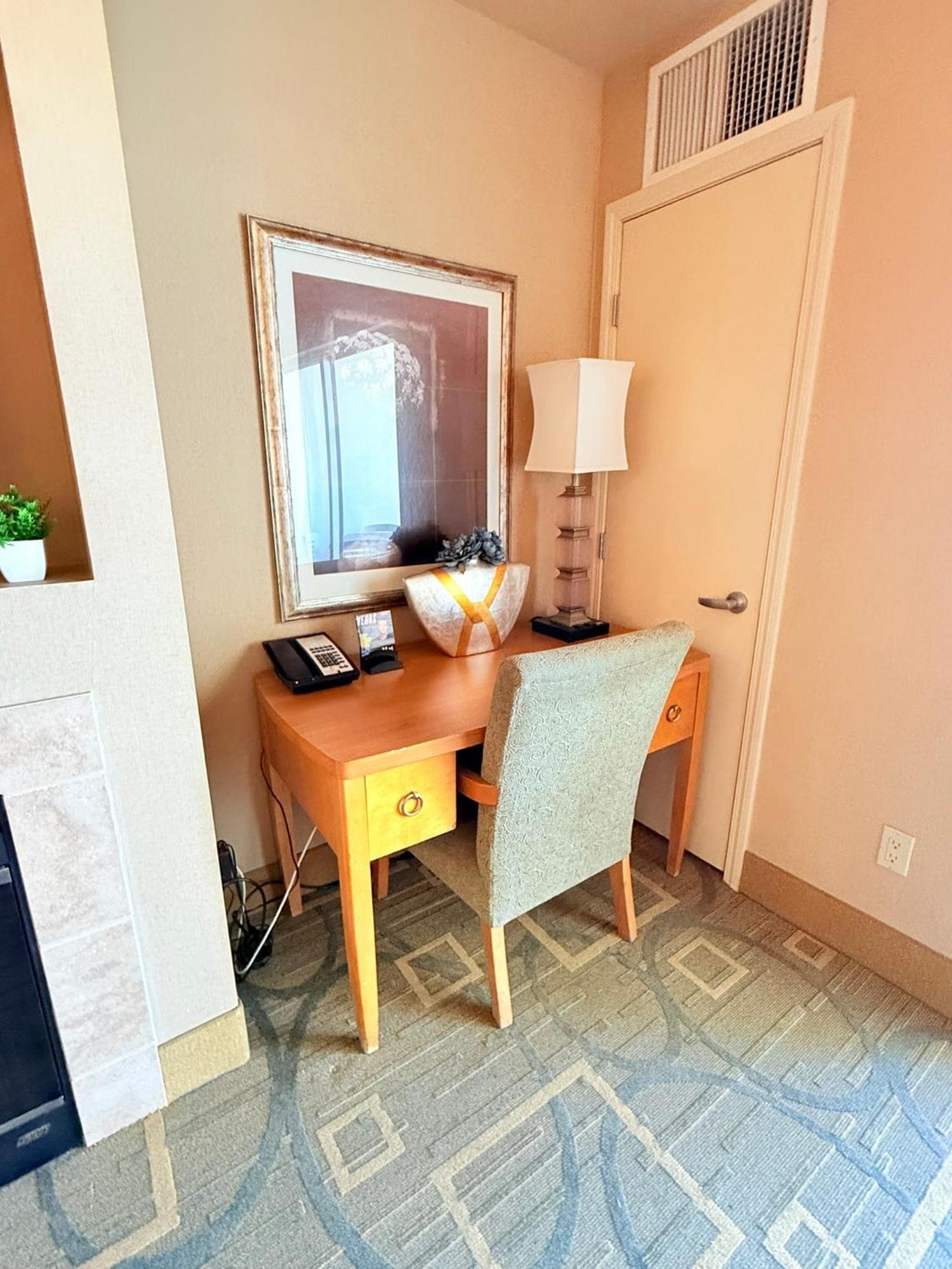 Idyllic - Vegas Aparthotel *