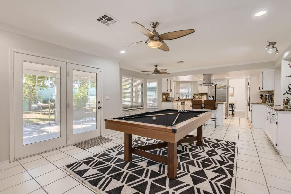 Heated Pool With & Game-room 15 Min To Strip * Las Vegas