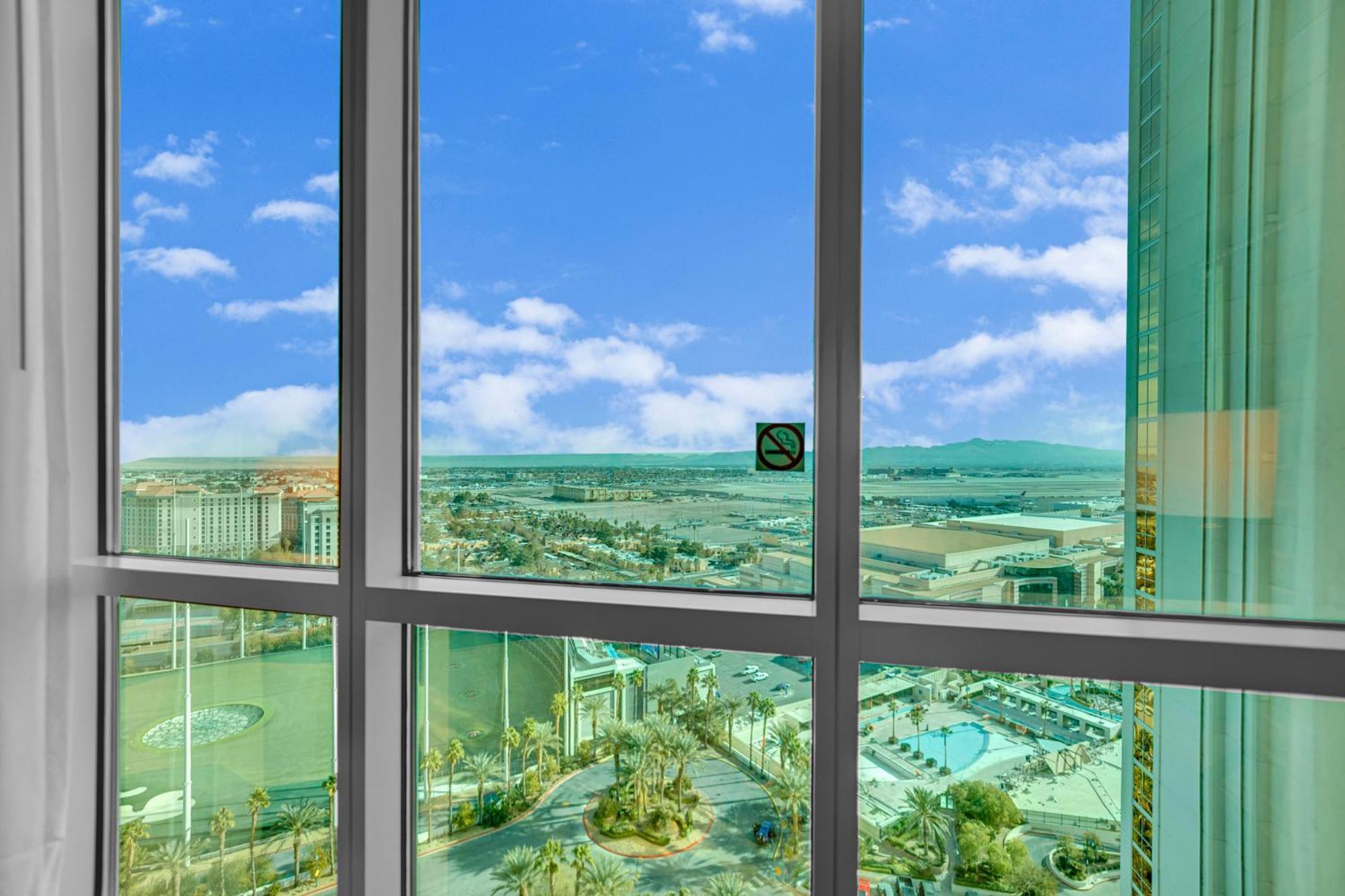 Sakura Serenity Studio-no Fee * Las Vegas