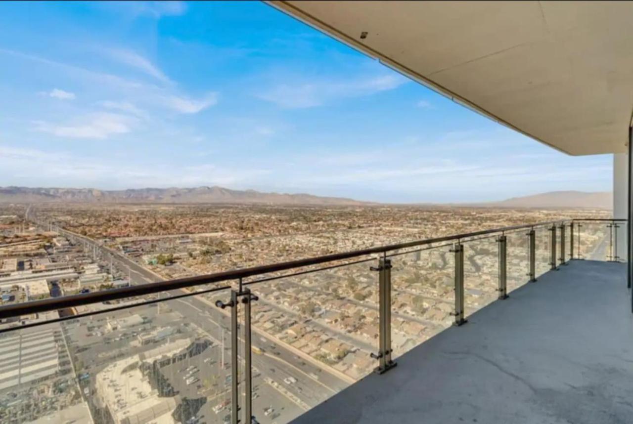 Palms Place The Adele Palazzo Hotel 4*