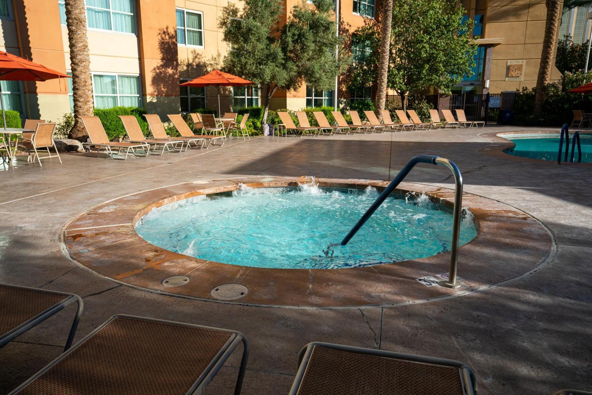 The Grandview At 3*