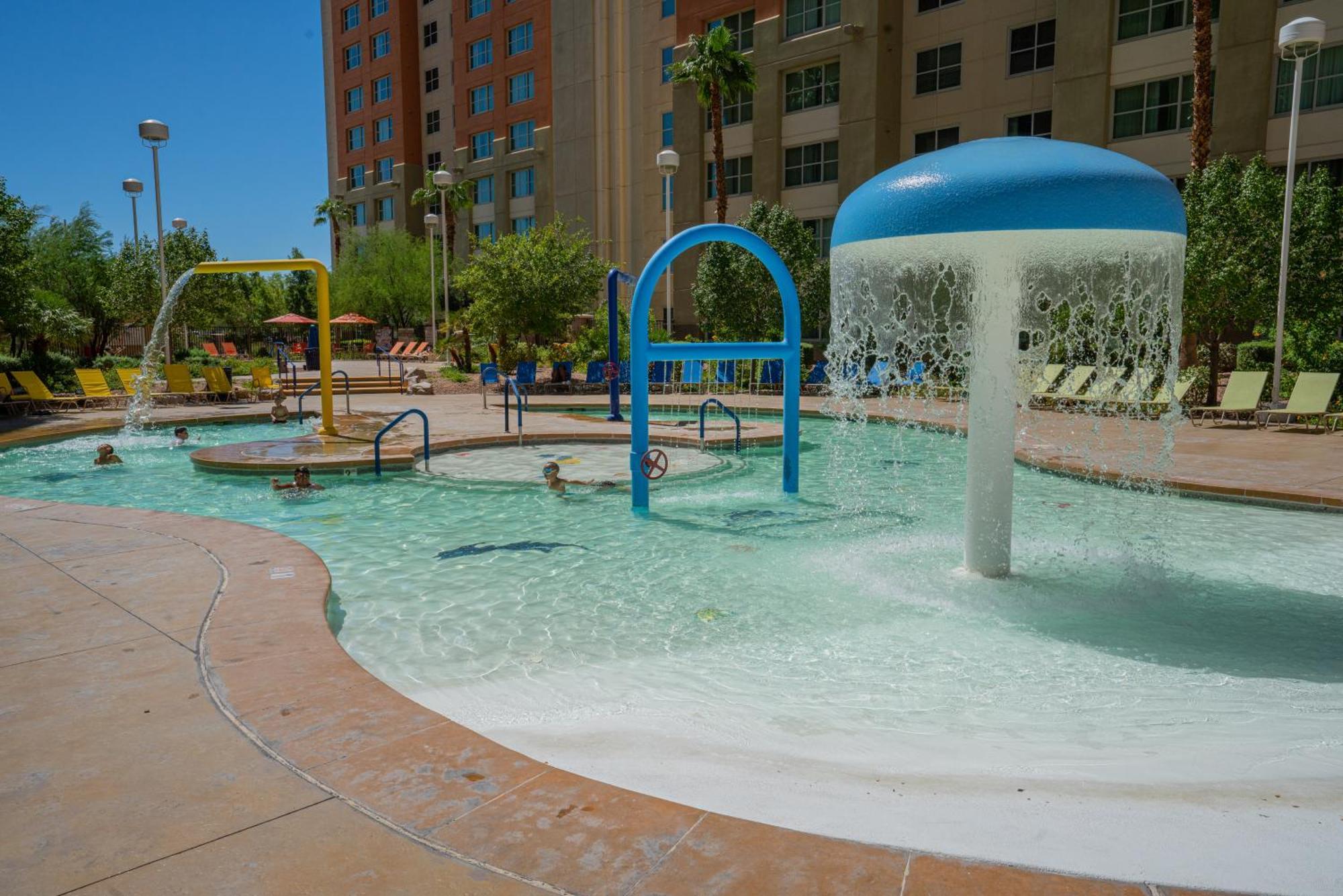 Resort The Grandview At 3*