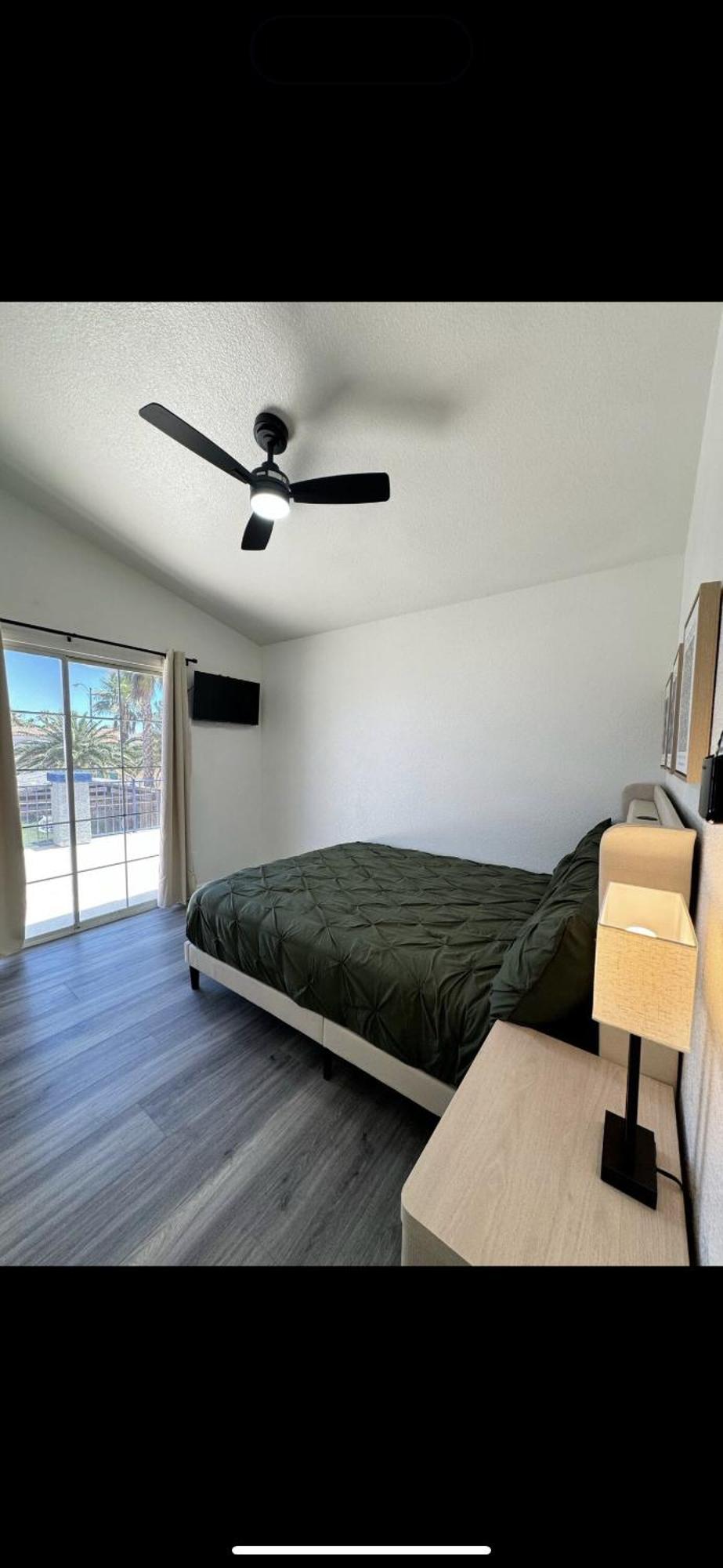 Villa Blue Waterfalls Las Vegas