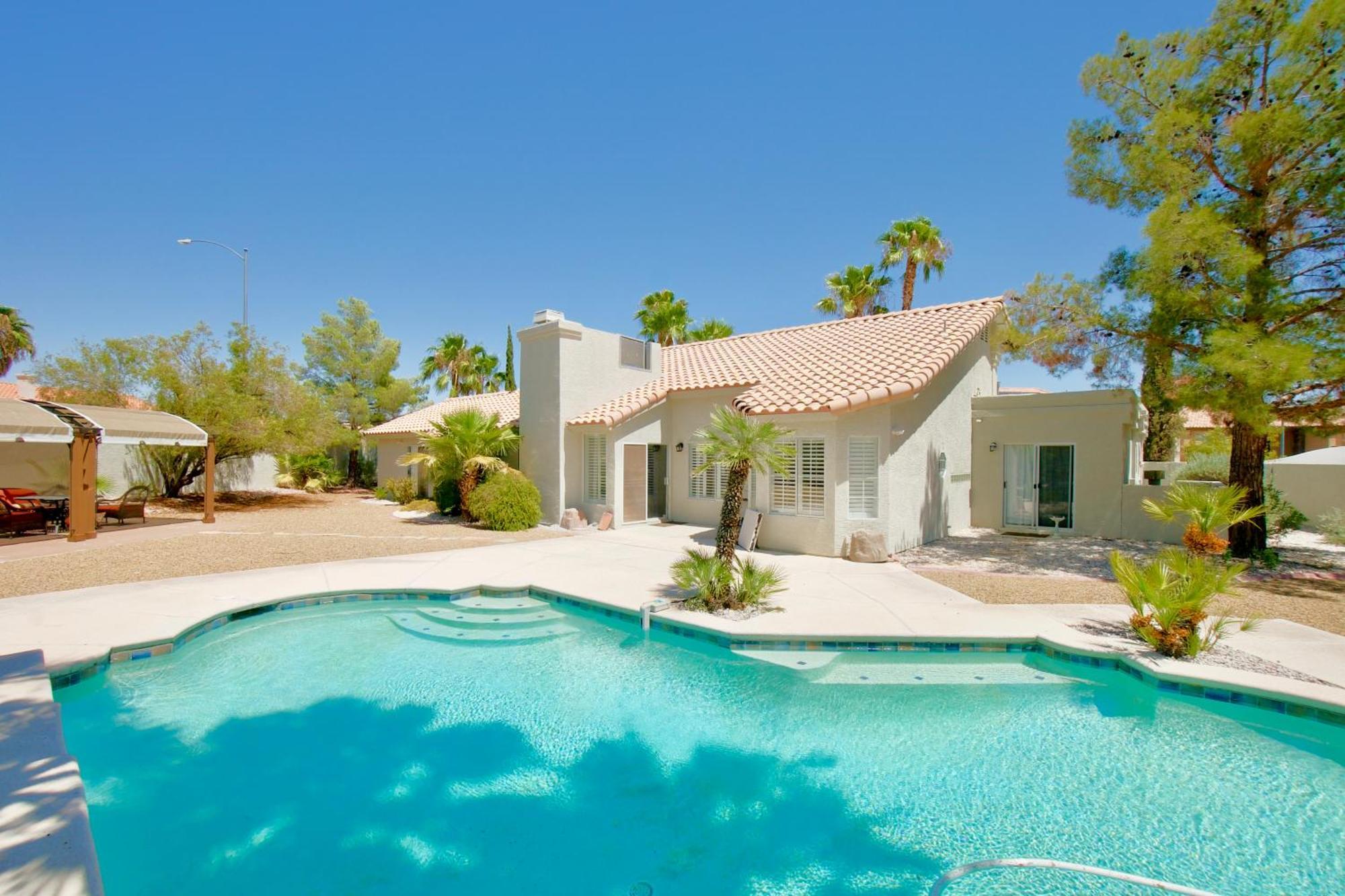 Casa vacanze Vegas Lucky Vacation - Entire Home, Pool, 15mins From Strip And More! Las Vegas