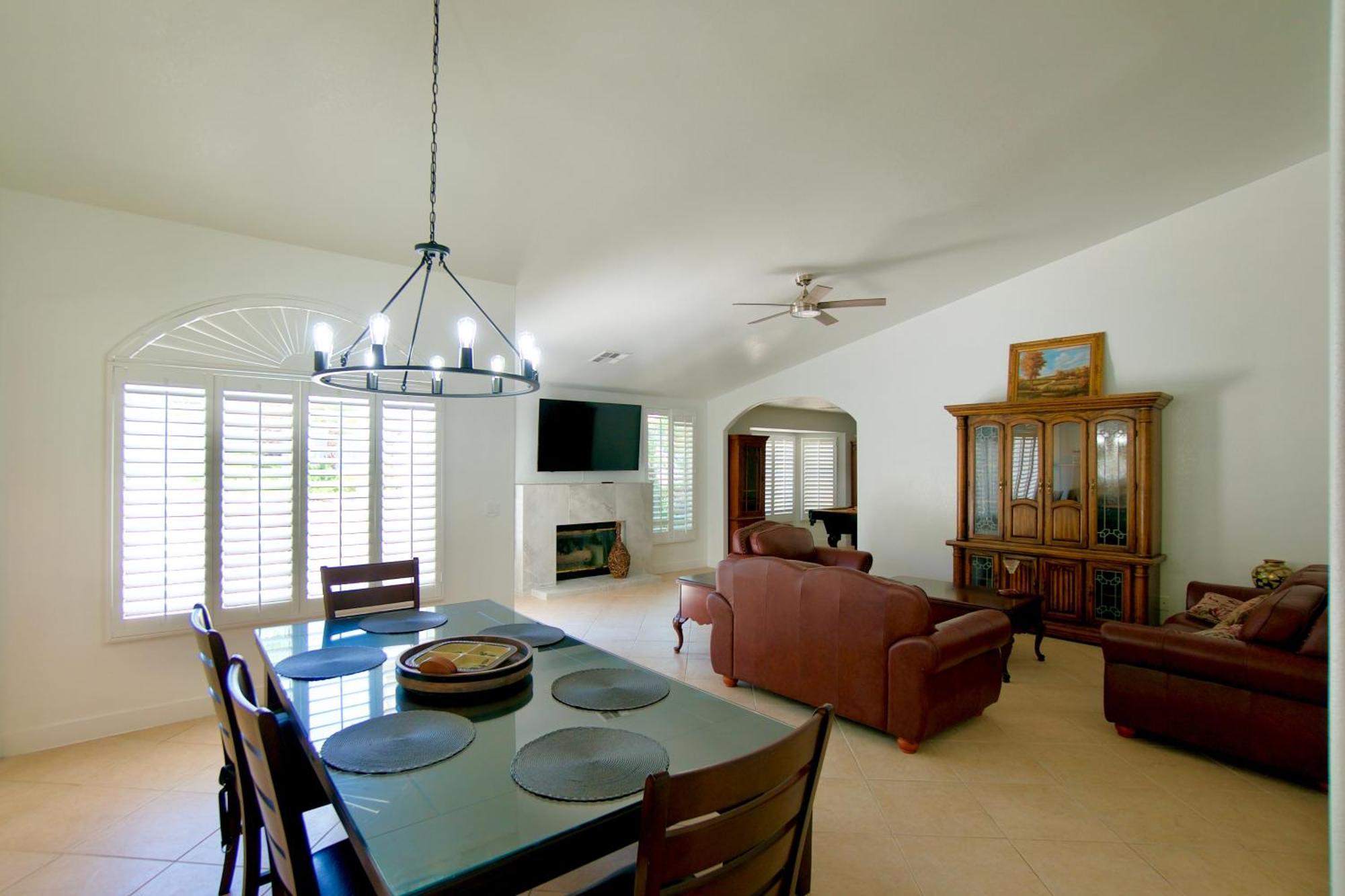Casa vacanze Vegas Lucky Vacation - Entire Home, Pool, 15mins From Strip And More! *