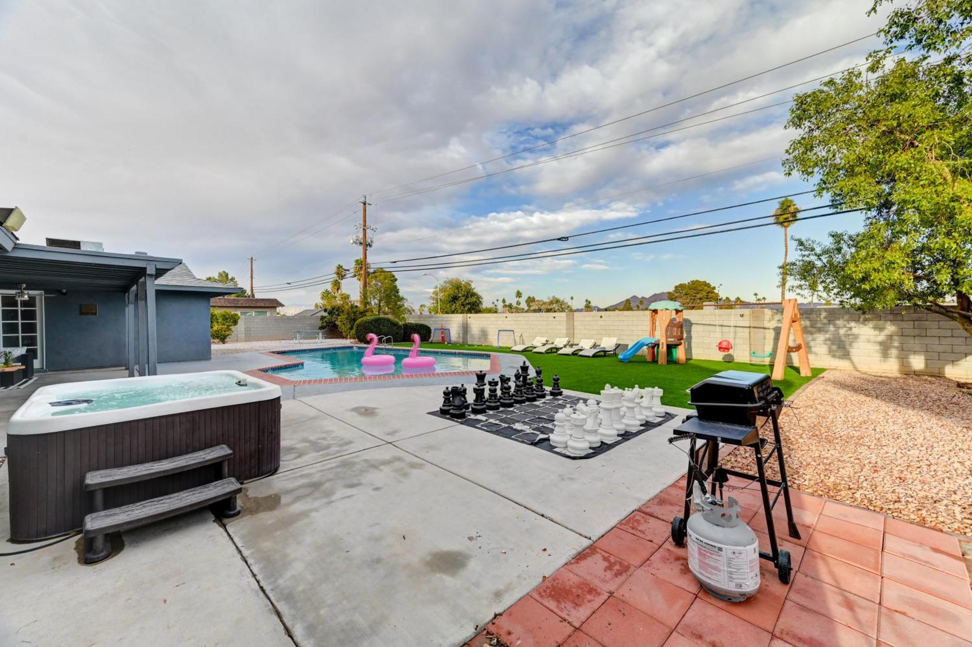 Villa Paradise-luxury 5bd Retreat Perfect For Groups & Families