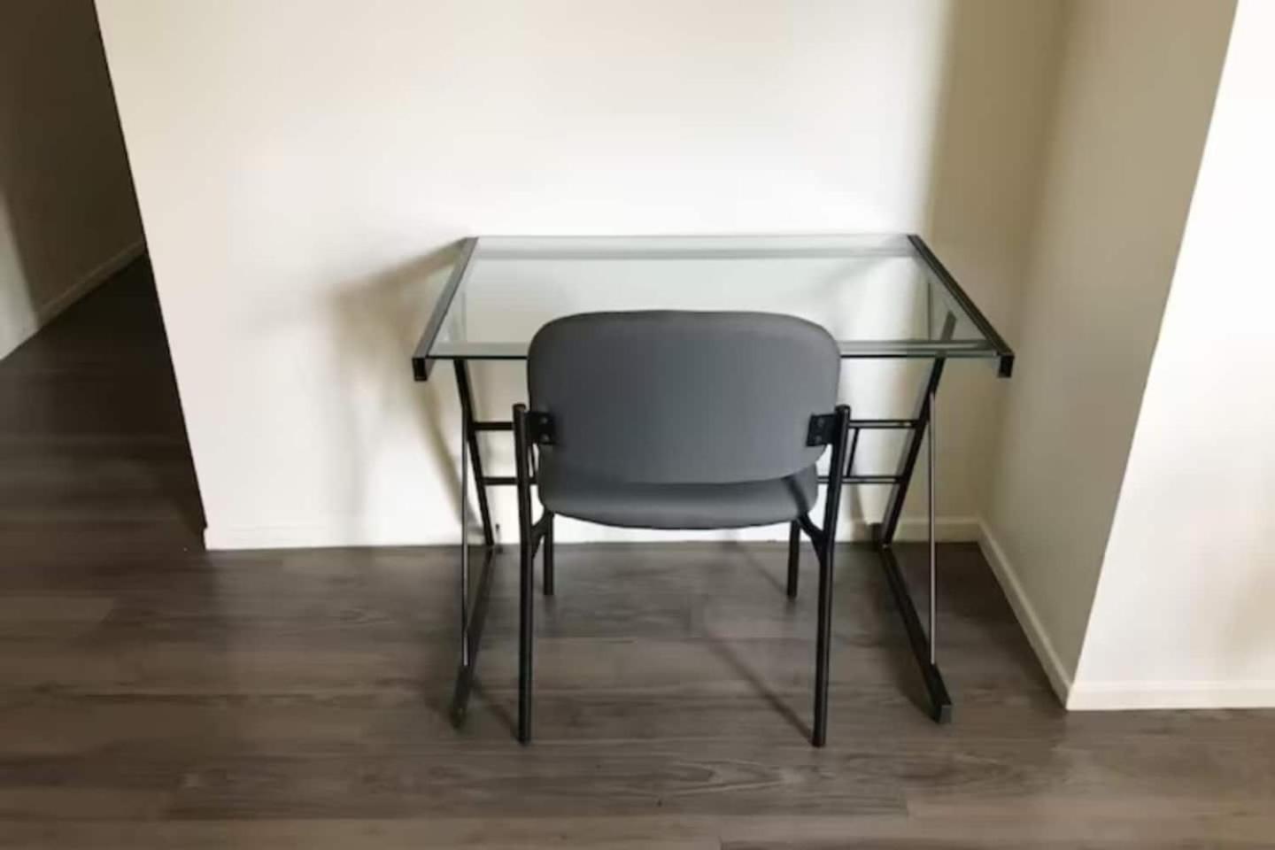 2 Or 3 Bedroom Walk To Mgm Casino And Strip *