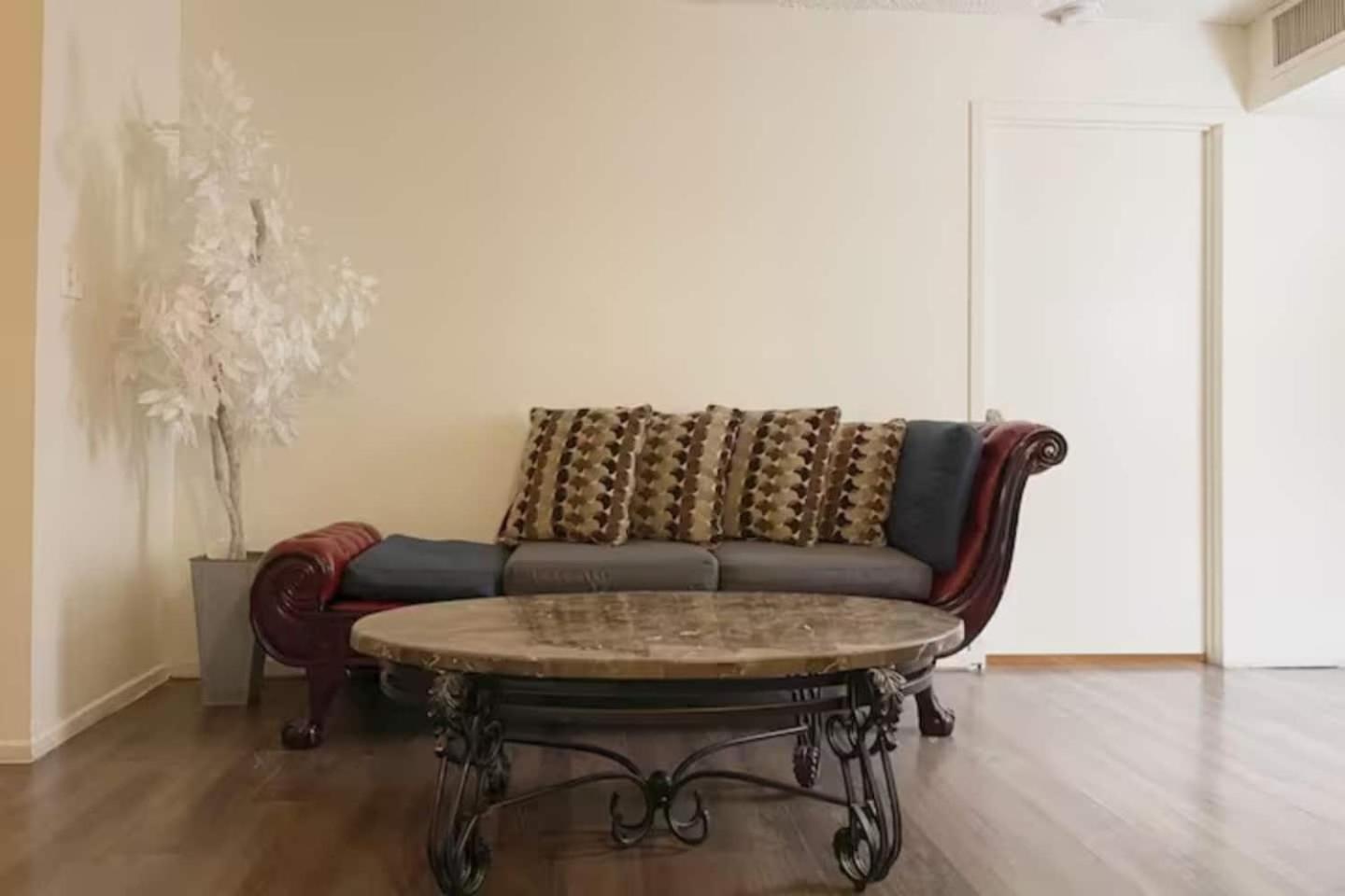 2 Or 3 Bedroom Walk To Mgm Casino And Strip * Las Vegas