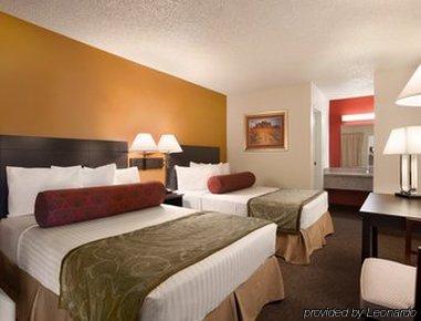Motel Howard Johnson By Wyndham Vegas Near The Strip Las Vegas