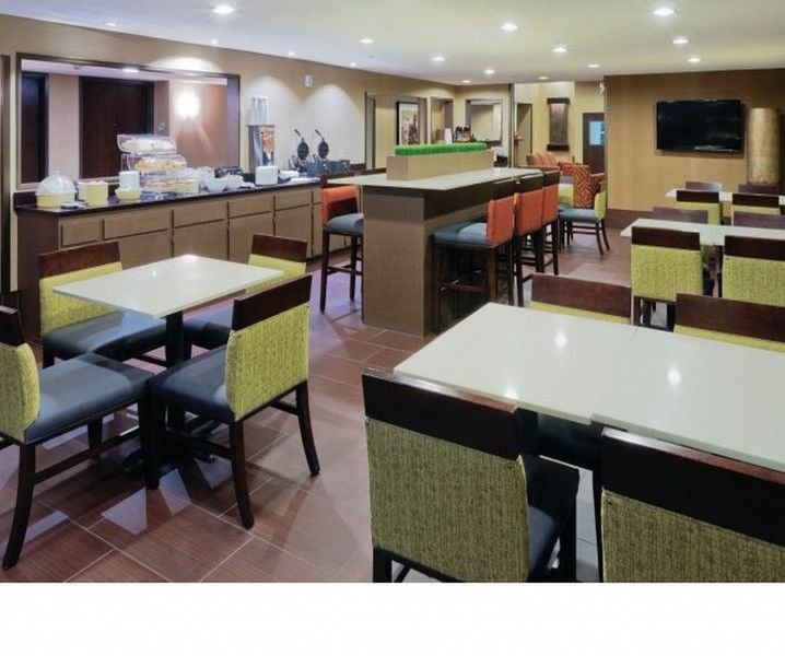 Hotel La Quinta & By Wyndham Lv Tropicana Stadium Las Vegas