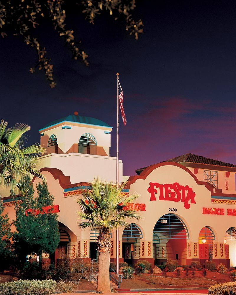 Fiesta Rancho Casino Hotel 3*
