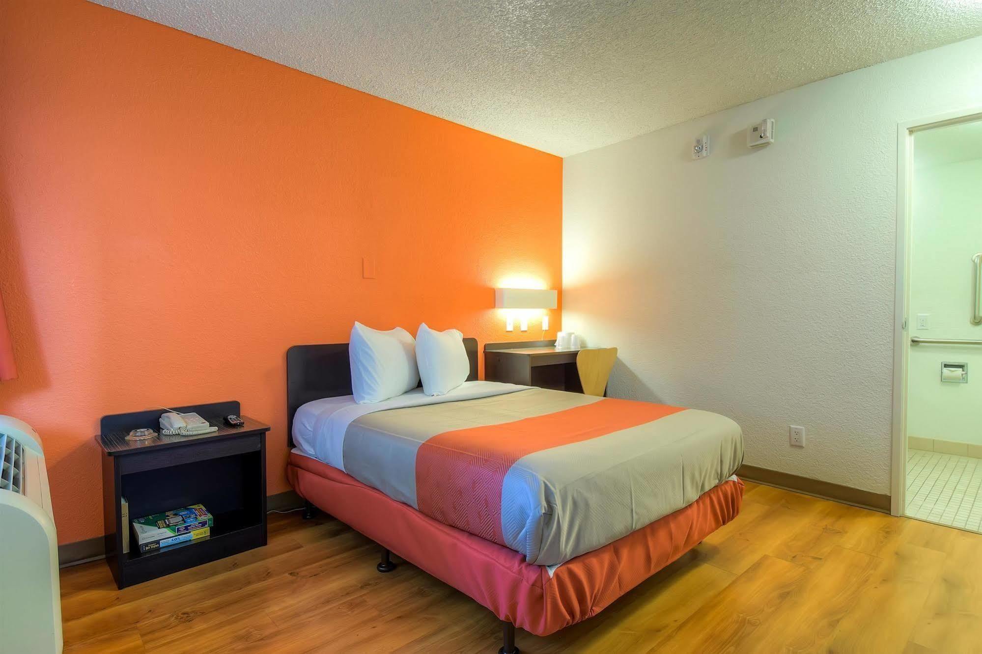 6-las Vegas, Nv - Tropicana