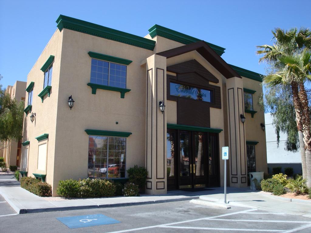Emerald South Vegas Boulevard Hotel 3*