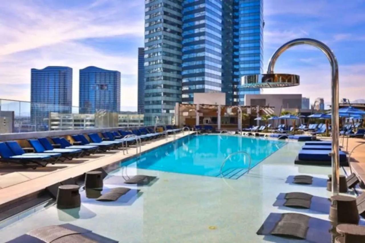Apartment Together On The Strip - 2 Bedroom 976 *