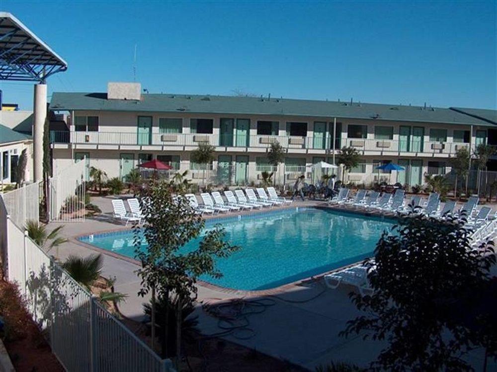 Hotel 6-las Vegas, Nv - Tropicana 2*