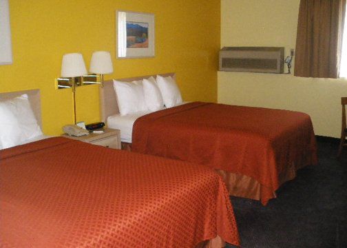 La Quinta & By Wyndham Lv Tropicana Stadium 3*