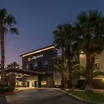 La Quinta Inn & Suites By Wyndham Las Vegas Nellis