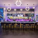 Horseshoe Las Vegas By Suiteness
