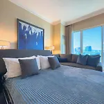 High Floor Stripview Balcony 1Bdr & Jetbath