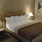 Thunderbird Boutique Hotel