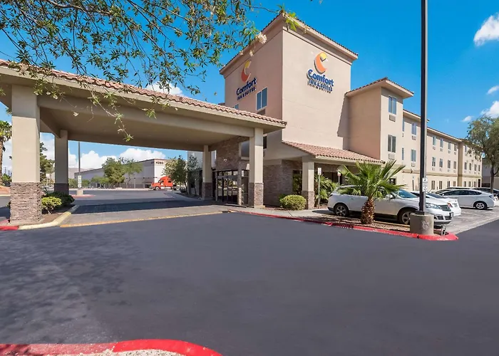 Comfort Inn&Suites Las Vegas - Nellis