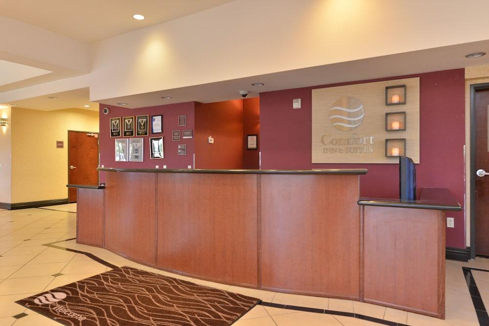 Comfort Inn&suites Vegas - Nellis 3*