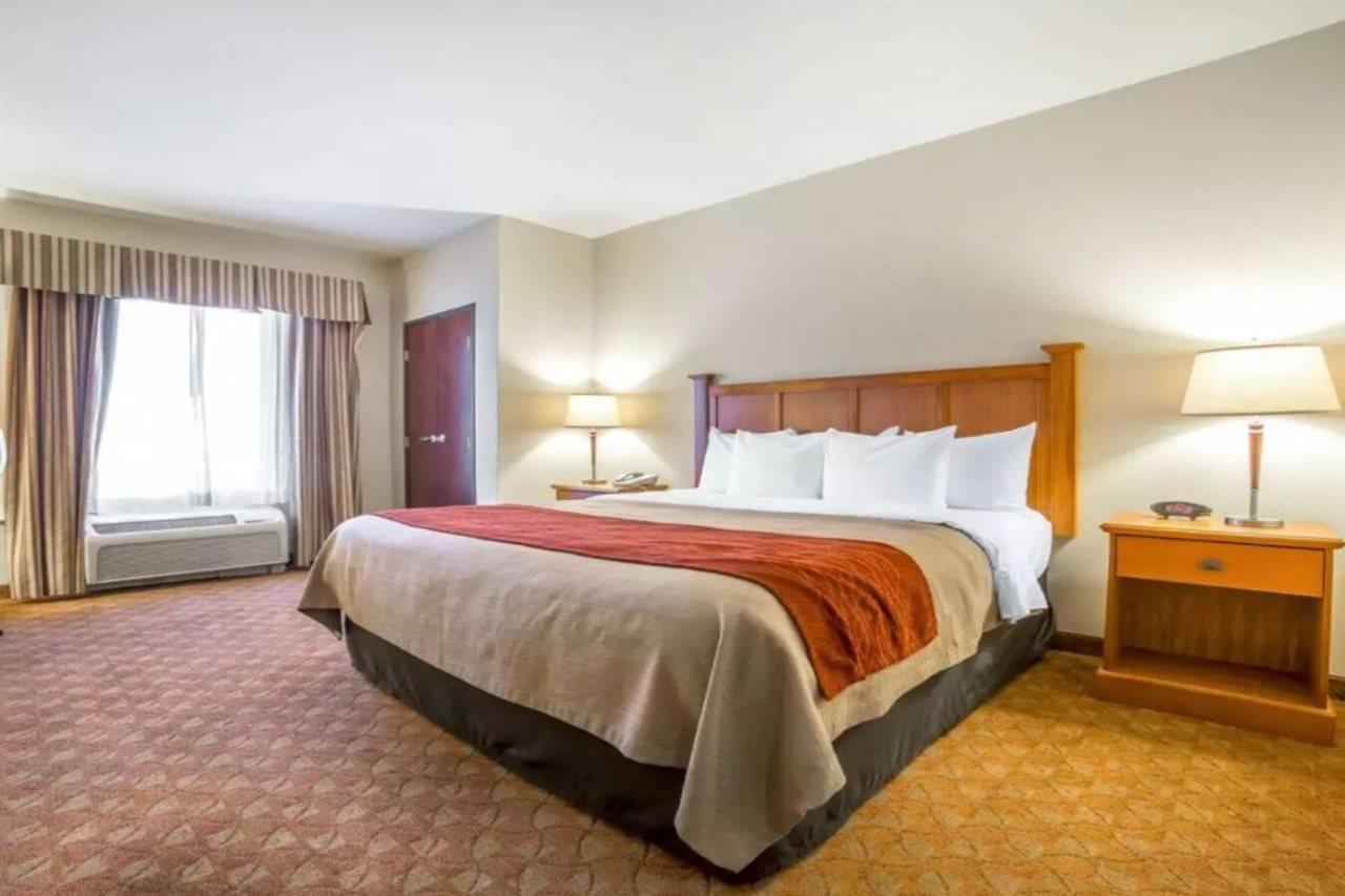 Comfort Inn&suites Vegas - Nellis Hotel Las Vegas