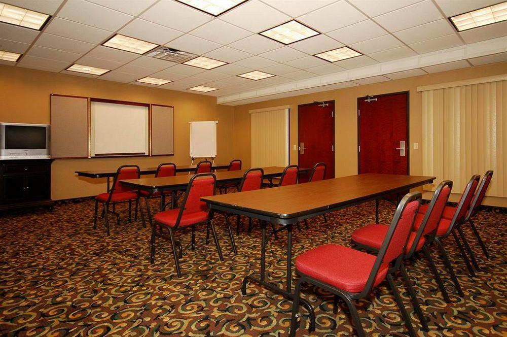 Comfort Inn&suites Vegas - Nellis 3*