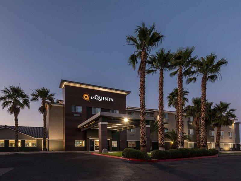 La Quinta & By Wyndham Vegas Nellis