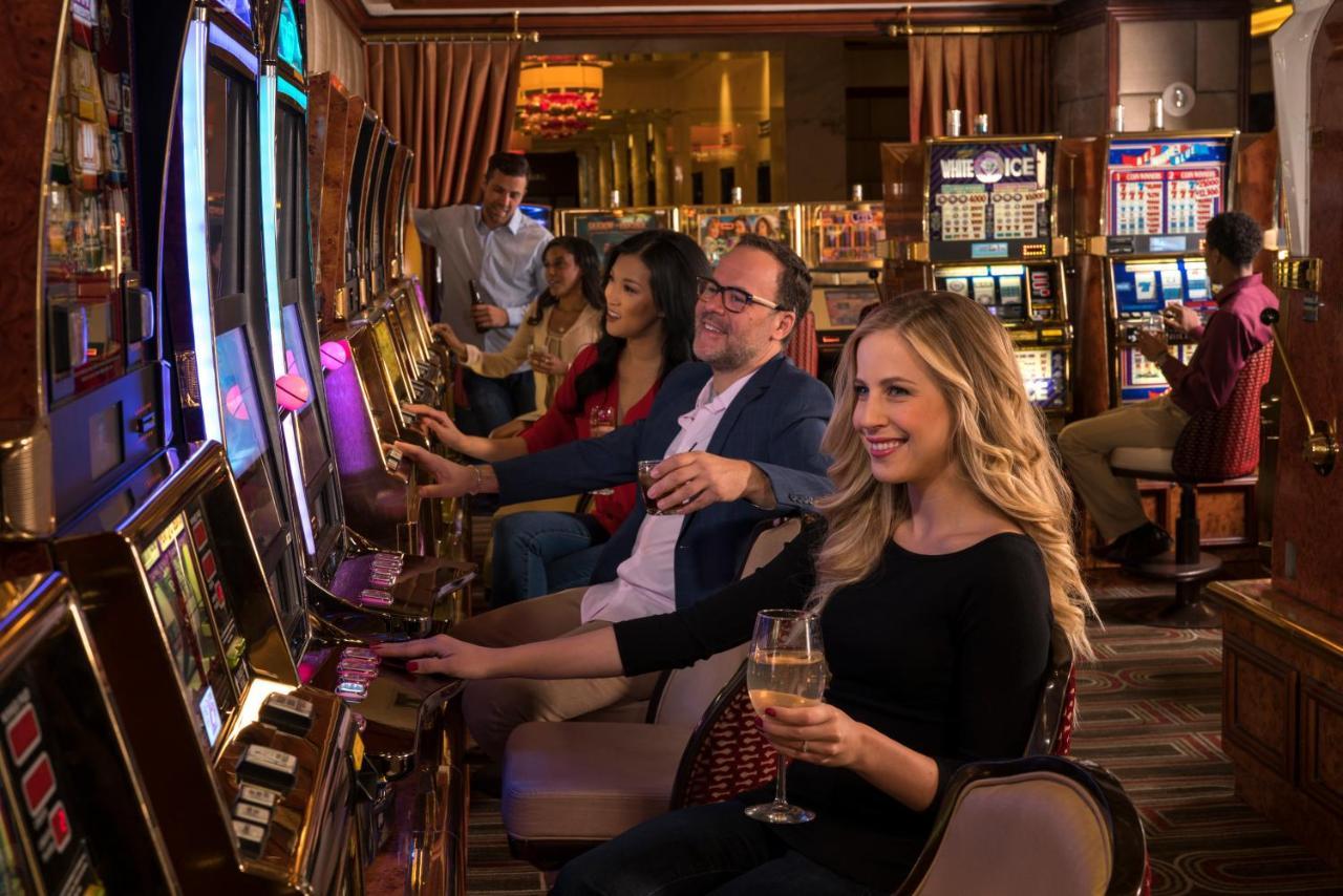 Golden Nugget & Casino Resort