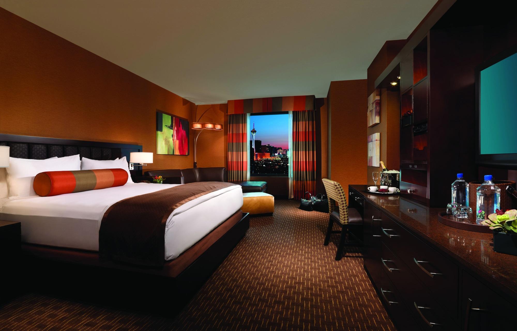 Golden Nugget & Casino Resort