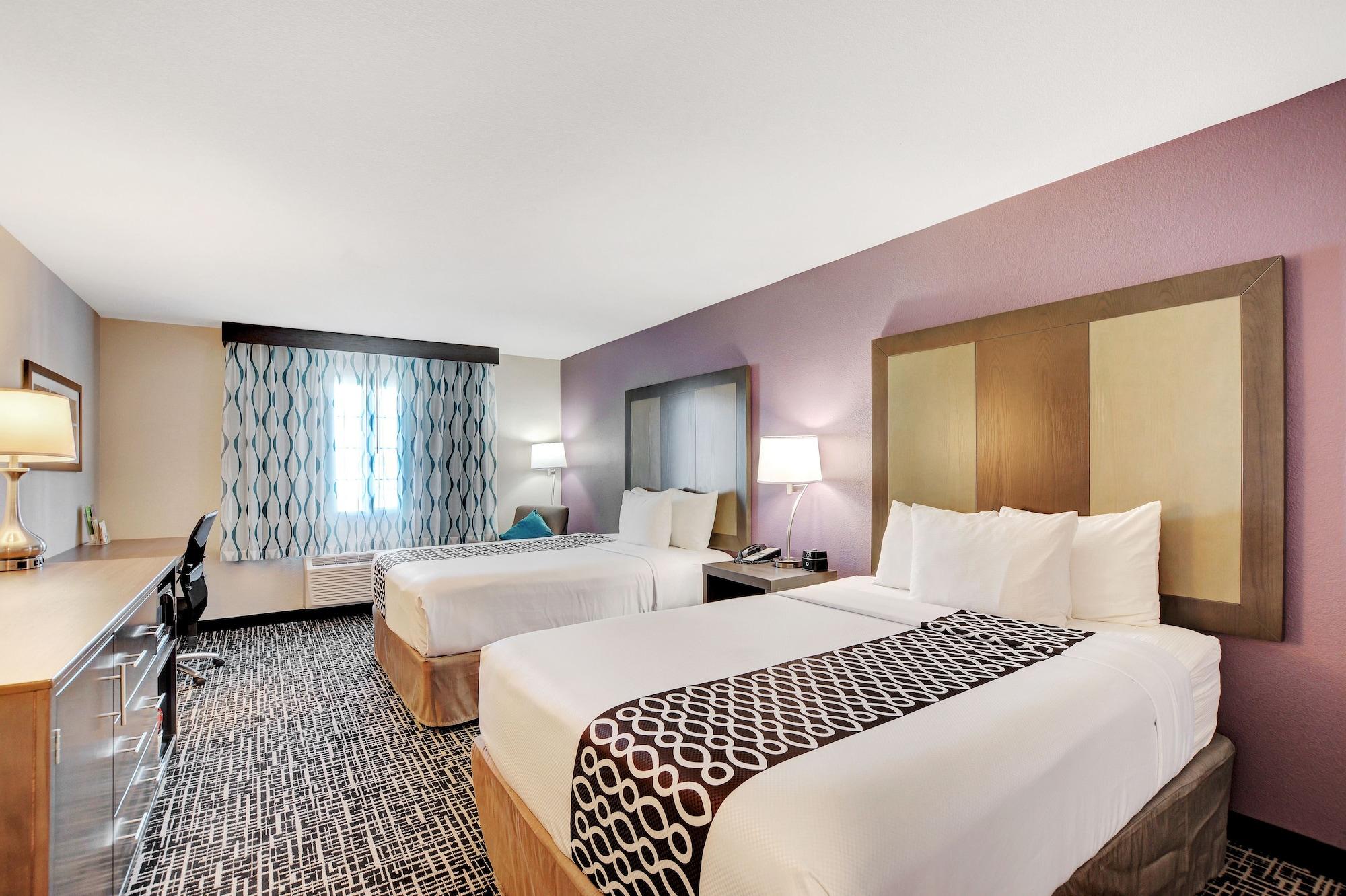 La Quinta & By Wyndham Vegas Nellis Hotel Las Vegas