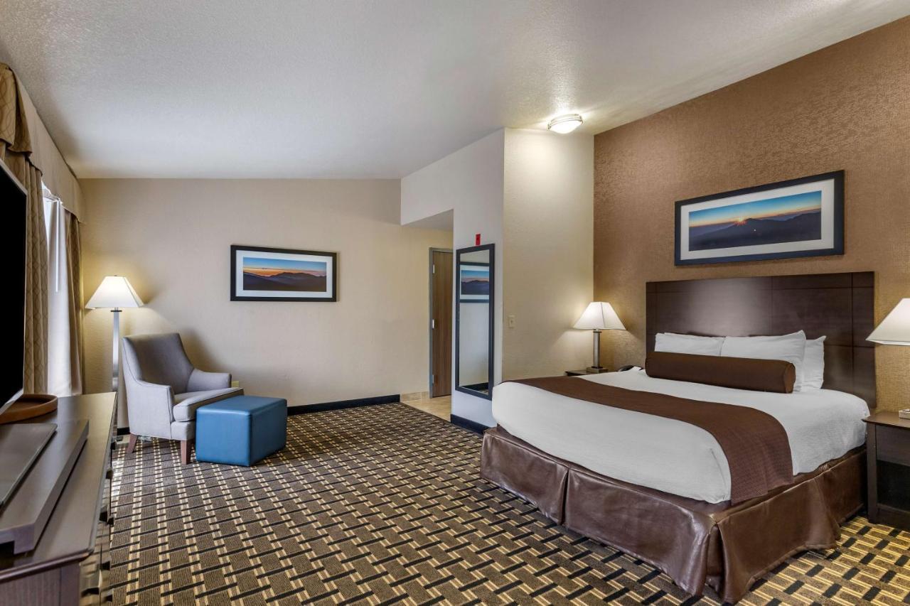 Hotel Best Western Plus West 3*