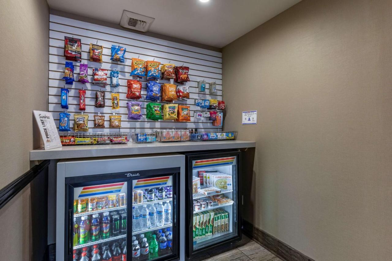 Best Western Plus West Las Vegas