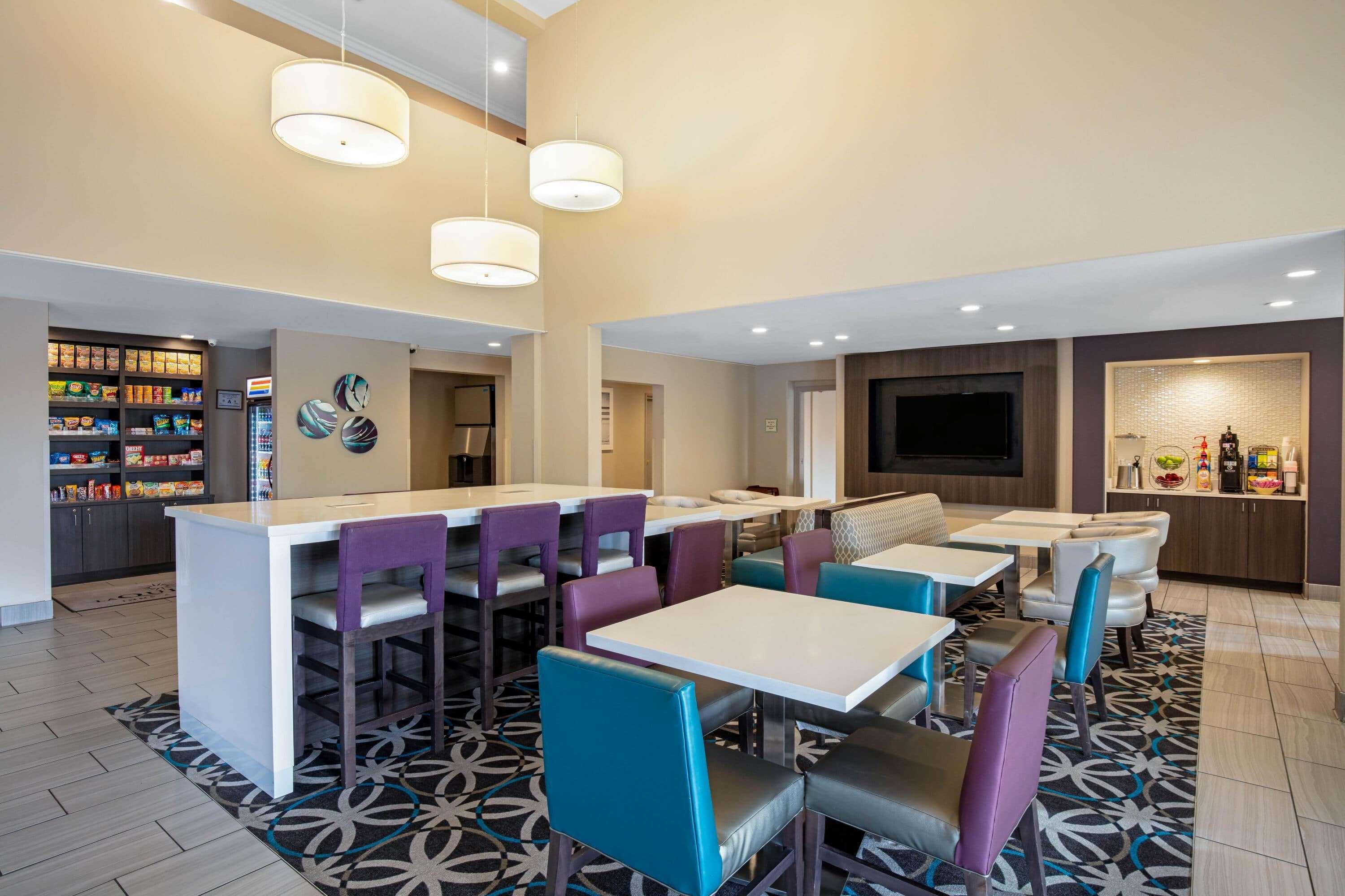 Hotel La Quinta & By Wyndham Vegas Nellis 3*