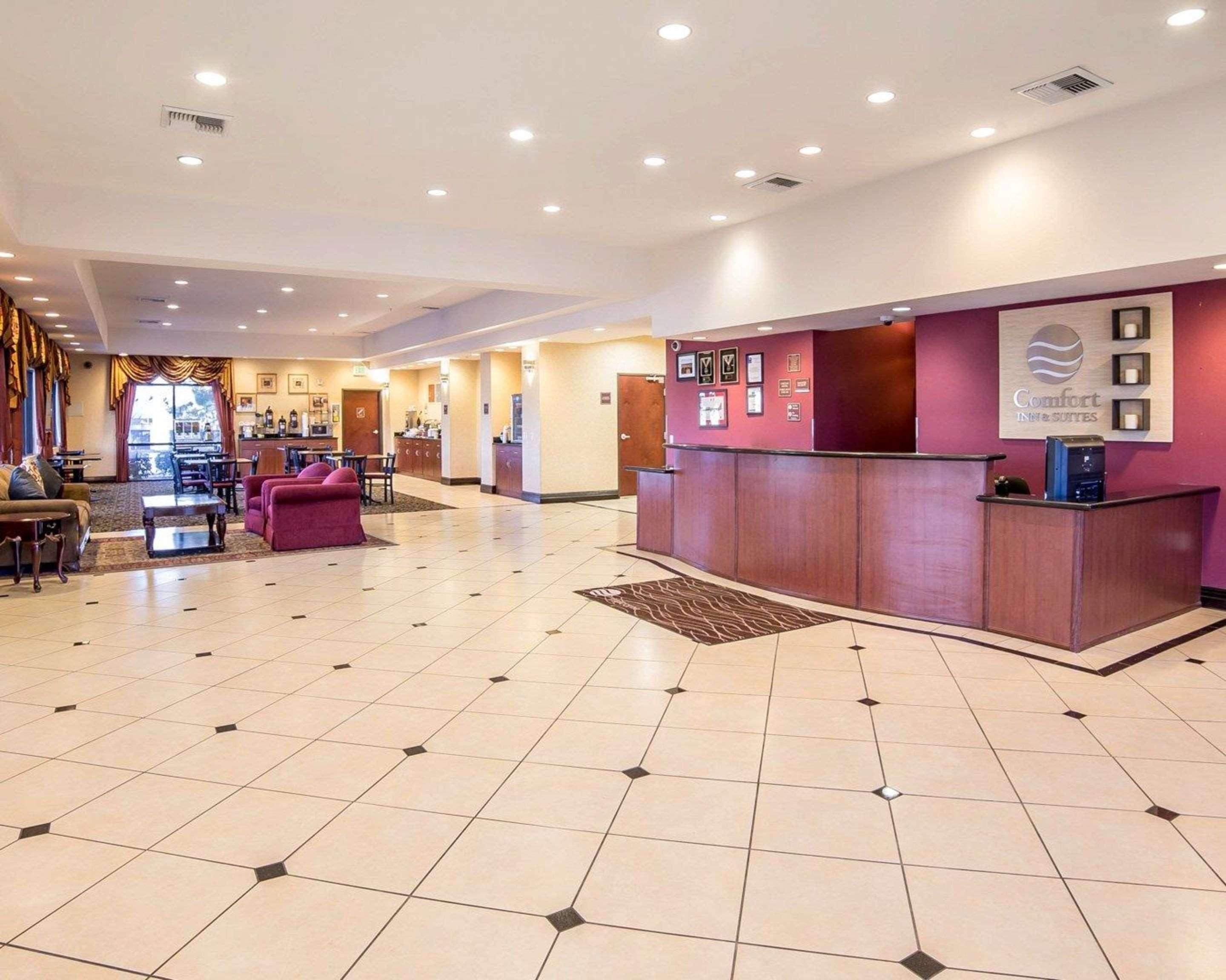 Comfort Inn&suites Vegas - Nellis Las Vegas