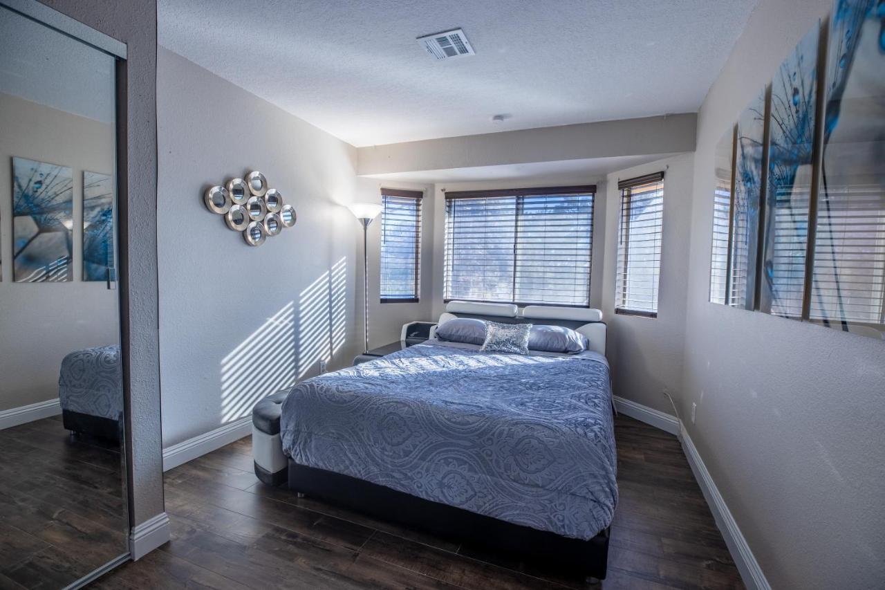 Hébergement de vacances 1800 Sqft House W/heated Pool Spa 13min From Strip Las Vegas