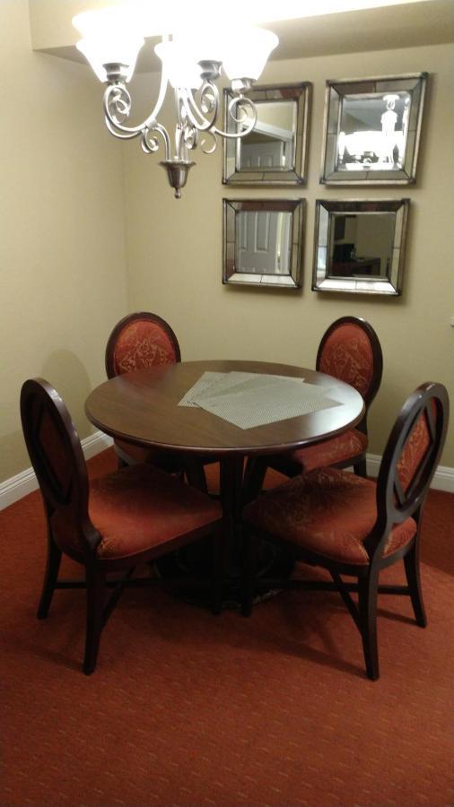 Aparthotel Suites At Jockey Club