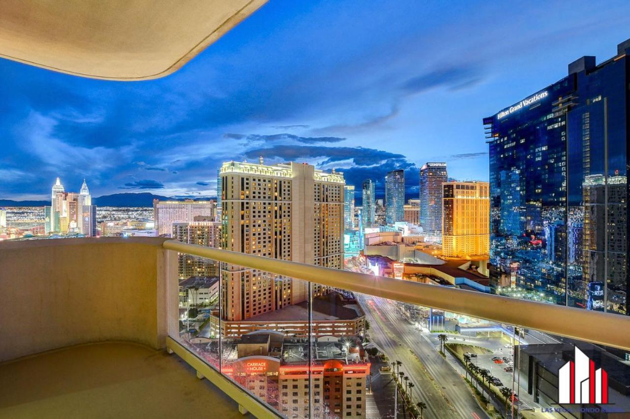 Mgm Signature-27-805 F1 Track & Strip View Balcony Casa vacanze